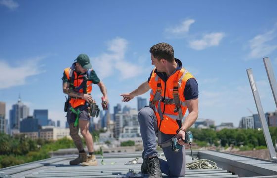 NASK: tyle miejsc w pracy w Polsce można częściowo zautomatyzować z AI