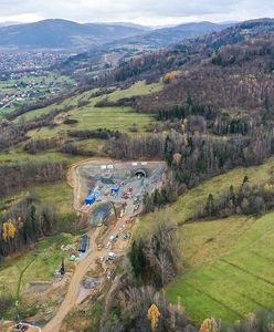 Beskidy. Drążą, drążą aż wydrążą…byśmy mogli wygodnie dotrzeć na Słowację