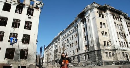 Występ w ruinach. Niezwykły koncert Bacha w Charkowie