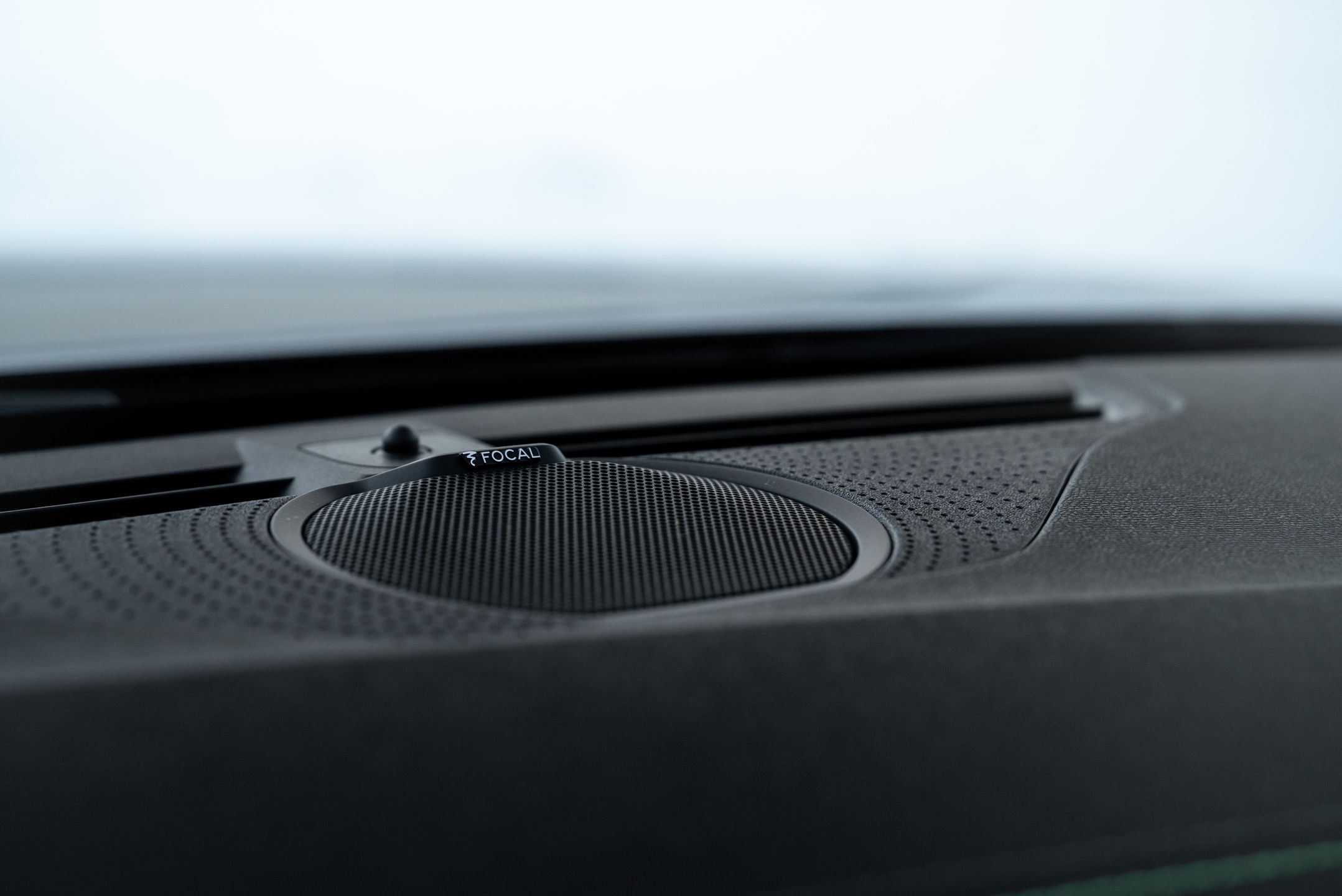 Peugeot 408 Hybrid 145