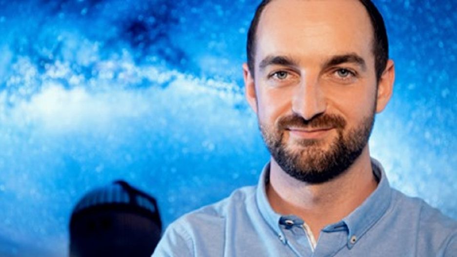 Dr Przemysław Mróz wśród laureatów nagród Międzynarodowej Unii Astronomicznej (IAU)