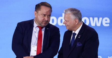"Kasa plus". Człowiek Suskiego i pompowanie pieniędzy z państwowej spółki
