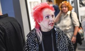 Dorobiła się 20 mieszkań w Paryżu. Już nie należą do niej