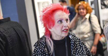 Kupiła 20 mieszkań w Paryżu. Już nie są jej