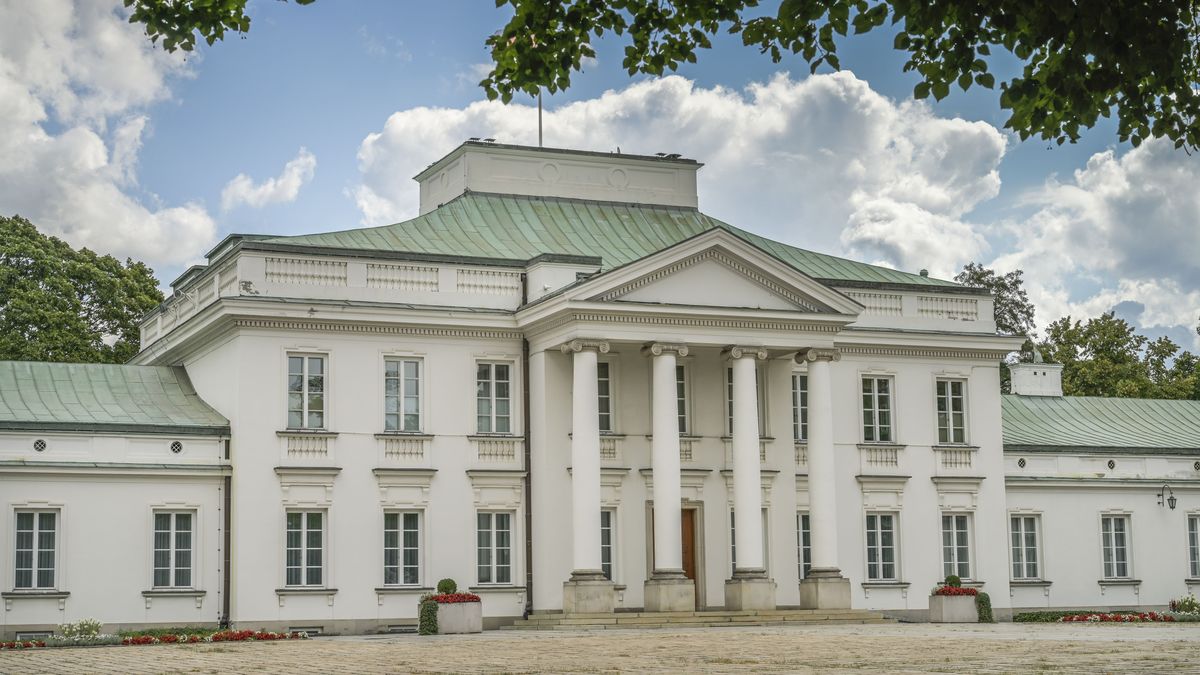 Dron operował nad budynkami rządowymi i Belwederem w Warszawie