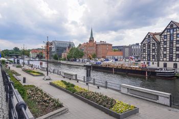 Pogoda w Bydgoszczy. Prognoza na niedzielę 23 listopada. Mróz i przejaśnienia, wieczorem miejscami mgły