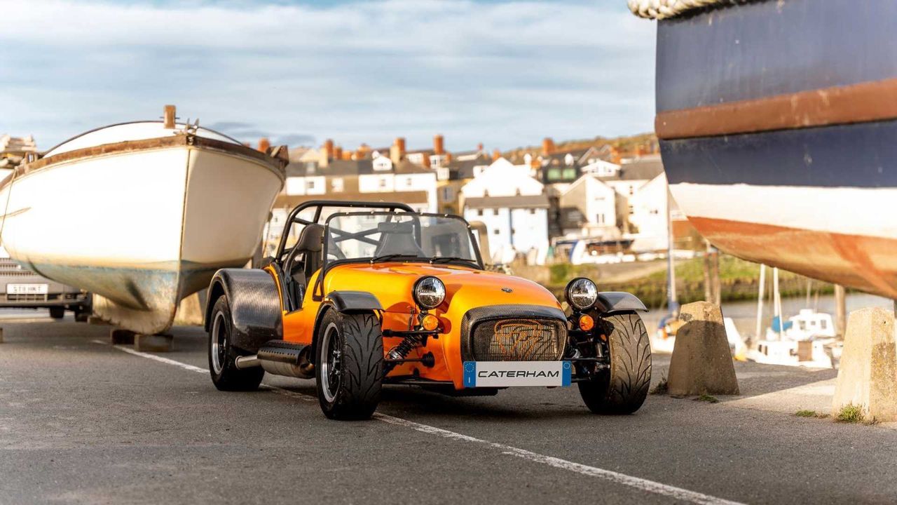 Caterham Seven 340 to auto do wszystkiego. Pod warunkiem, że kupisz dwie sztuki