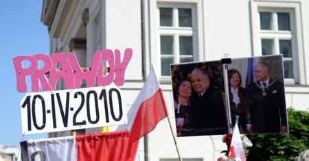 Miesięcznica pod Pałacem. Bez wyjątku na czas Euro