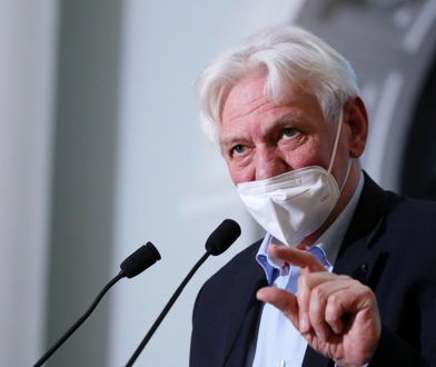 Zwrot ws. maseczek? Prof. Andrzej Horban podaje możliwą datę