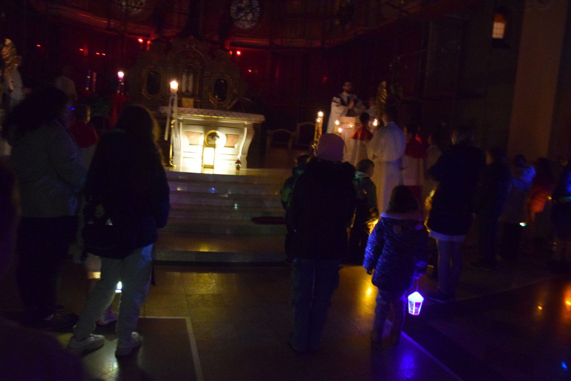 Roraty 2025 w kościele św. Marii Magdaleny w Tychach, który stał się bazyliką mniejszą