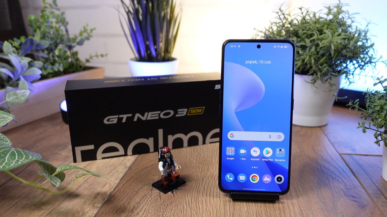 realme GT Neo 3 150W: nie uwierzysz, jak szybko się ładuje! [TEST]