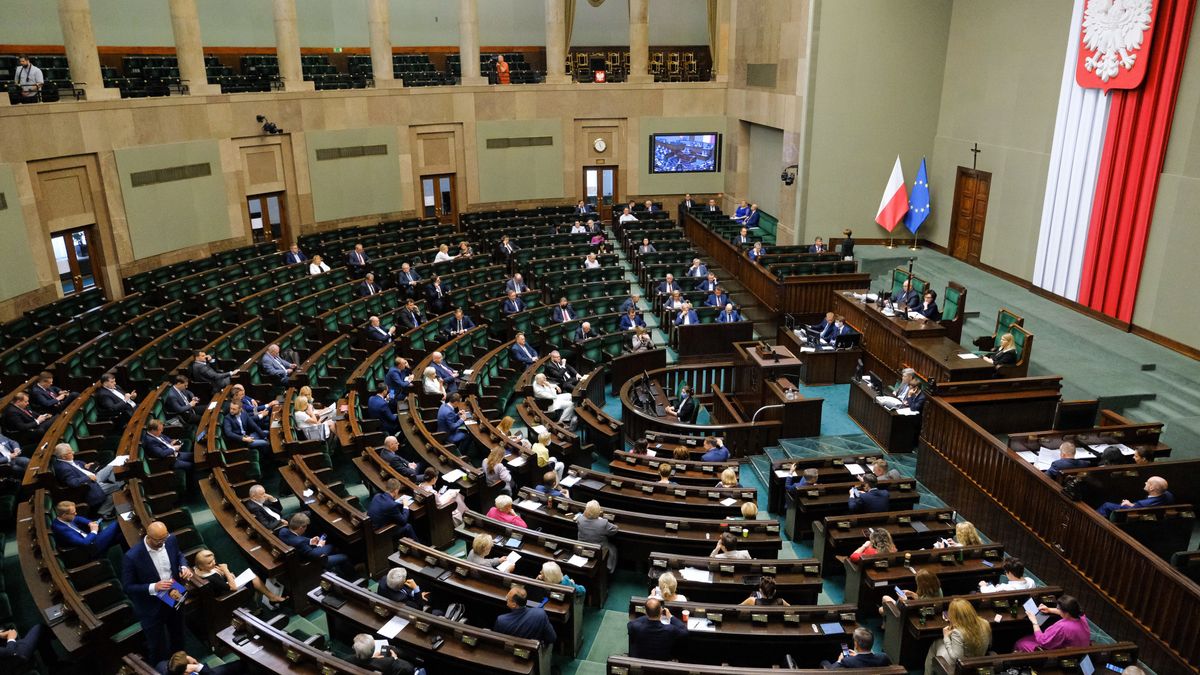 Posłowie niemalże jednogłośnie poparli zmiany w prawie. 