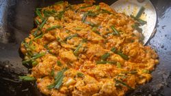 Curry nie tylko poprawia trawienie. Właściwości przyprawy mogą zaskoczyć