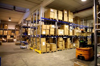 Pracownicy zwolnieni za "niewydajność". Wygrali w sądzie z pracodawcą