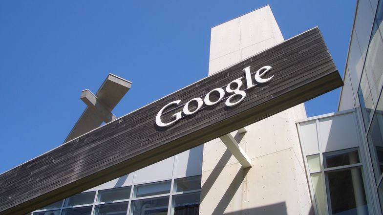 Handel w internecie. Google wkrótce uruchomi przycisk "kup"