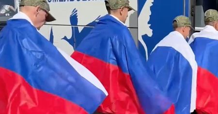 Jeńcy wracają do Rosji. Tak są traktowani. "Żadnego odpoczynku"