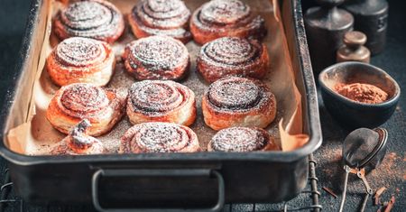 Gdy nie mam czasu na drożdżowe ciasto, robię te szybkie cynamonki. Są równie pyszne