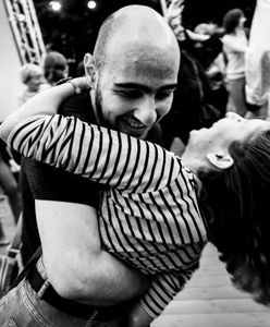 Warszawiacy kochają bigbit! Tłumy podczas sobotniego „Dancingu 60-lecia”