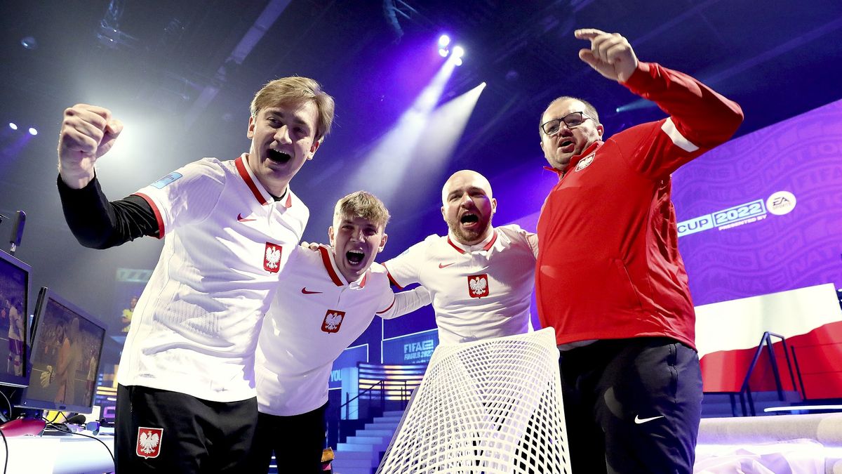 Zdjęcie okładkowe artykułu: Getty Images / Joe Brady - FIFA / Na zdjęciu (od lewej): Damian Augustyniak, Kacper Furmanek, Bartosz Jakubowski i Jarosław Radzio