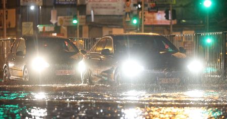 Lej kondensacyjny na Mazowszu. Gwałtowna burza nad Warszawą