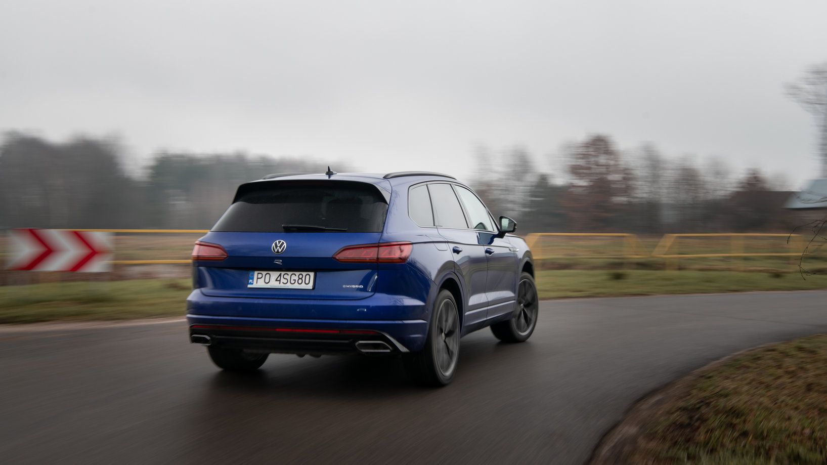 Touareg R to najmocniejszy volkswagen w gamie. I tak, jest hybrydą