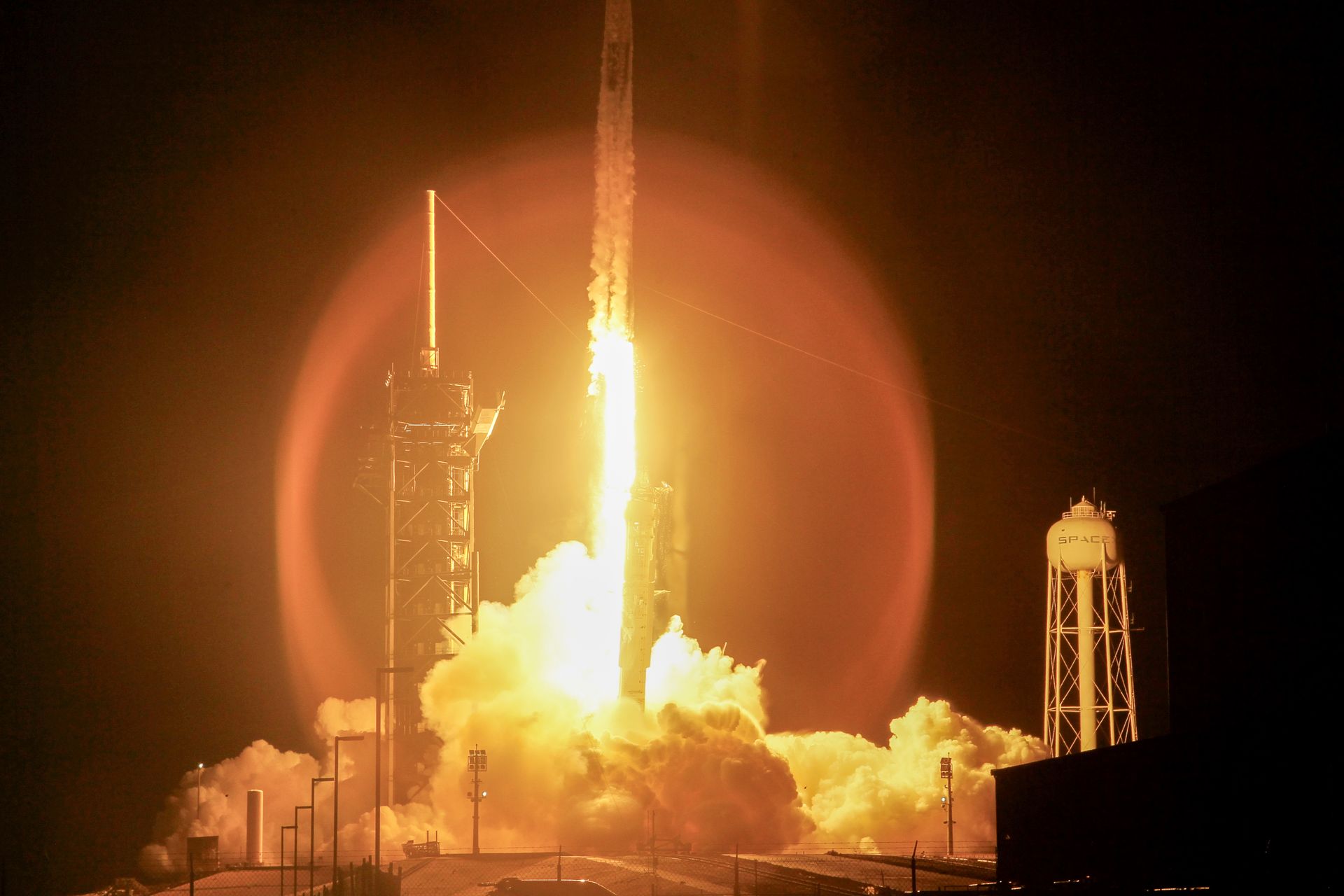 Górny człon Falcon 9 uderzy w Księżyc 5 sierpnia 2026 r. z prędkością 2,43 km/s