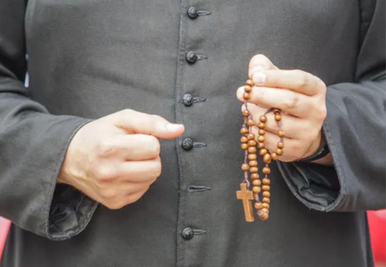 Sąd uniewinnił księdza oskarżonego o molestowanie