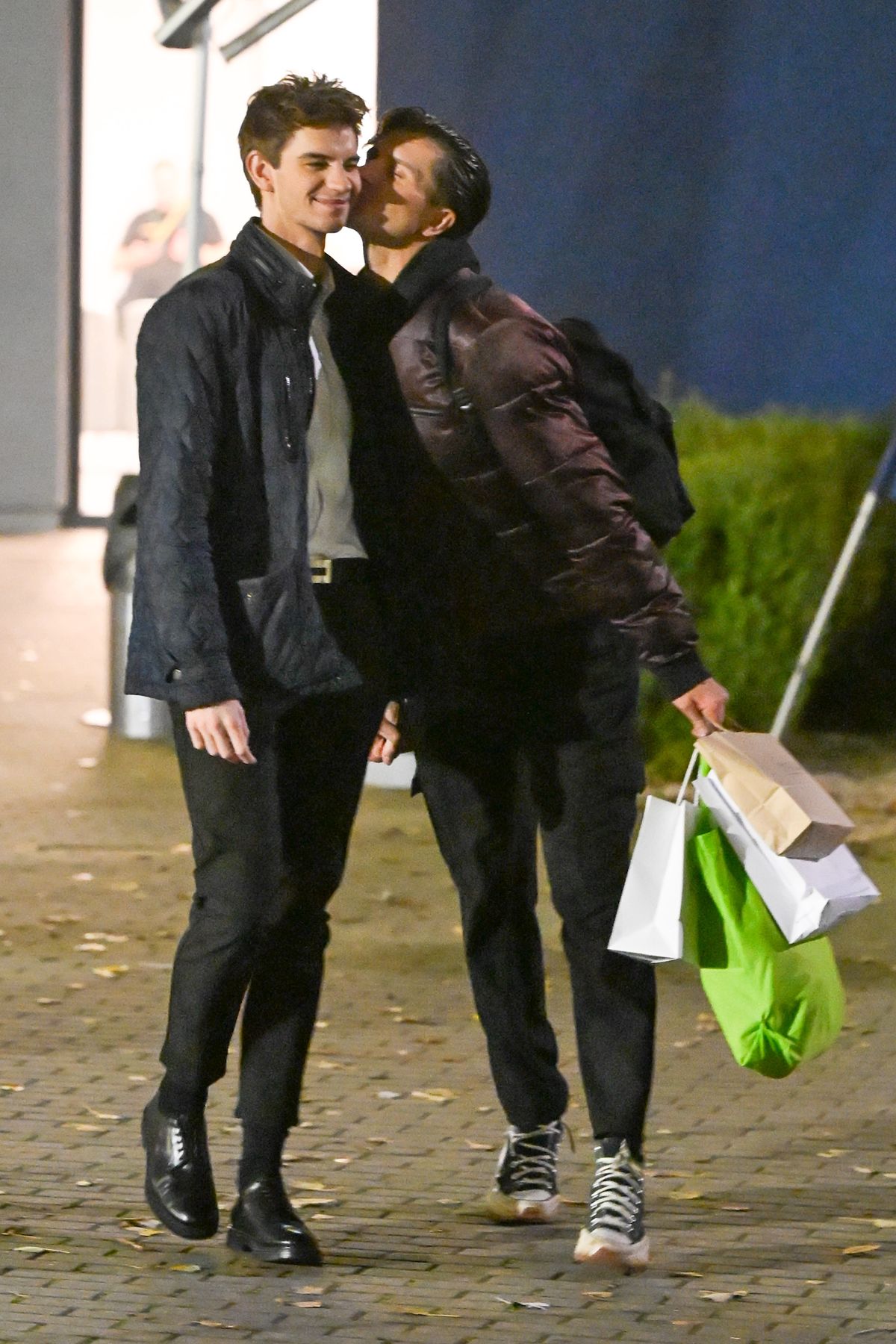 Kulisy "Tańca z Gwiazdami": Barbara Bursztynowicz, Krzysztof Rutkowski w wielkim futrze, radosna Aneta Zając... (ZDJĘCIA)