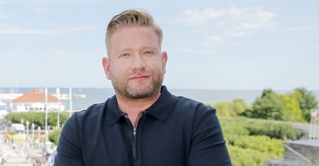 Ojciec Bartka Jędrzejaka ma raka. Opowiedział, jak tata się czuje