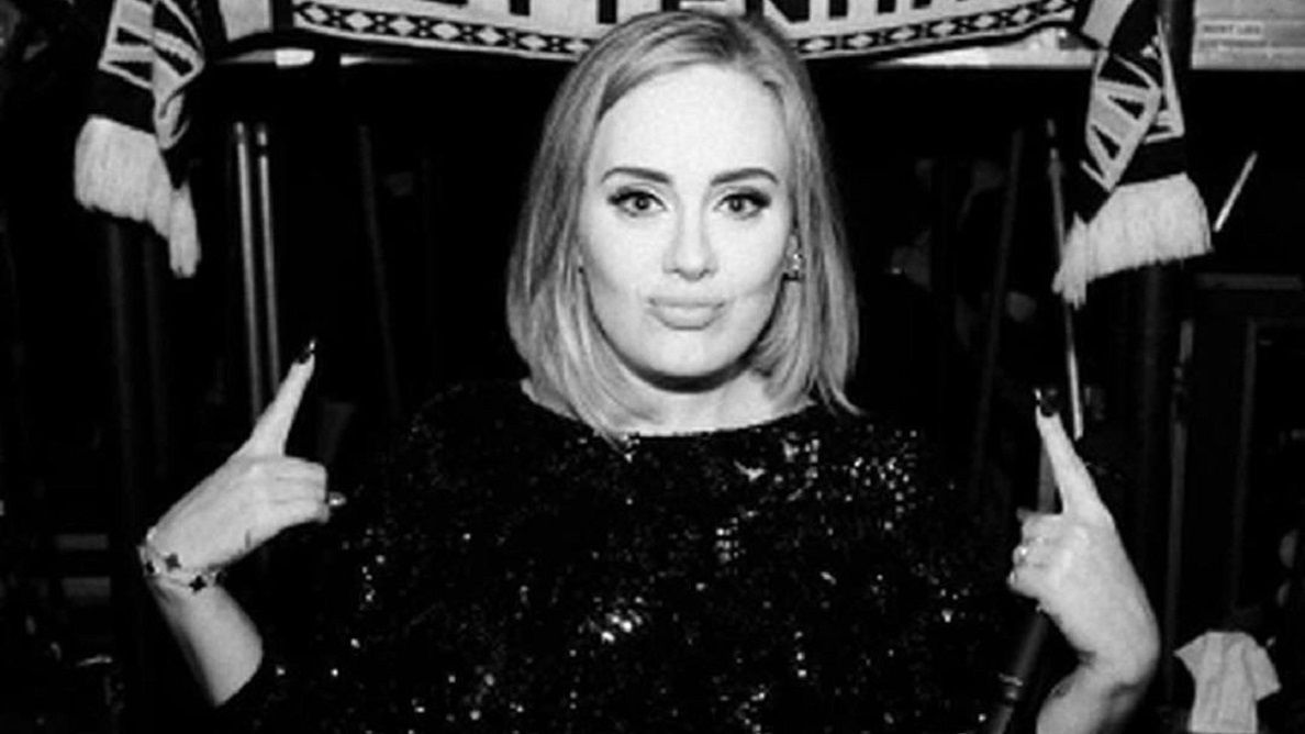 Adele wraca do grania koncertów? Wokalistka zamieściła intrygujące zdjęcie