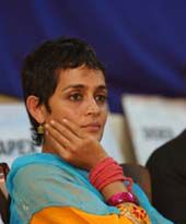 Arundhati Roy mówi 'nie'