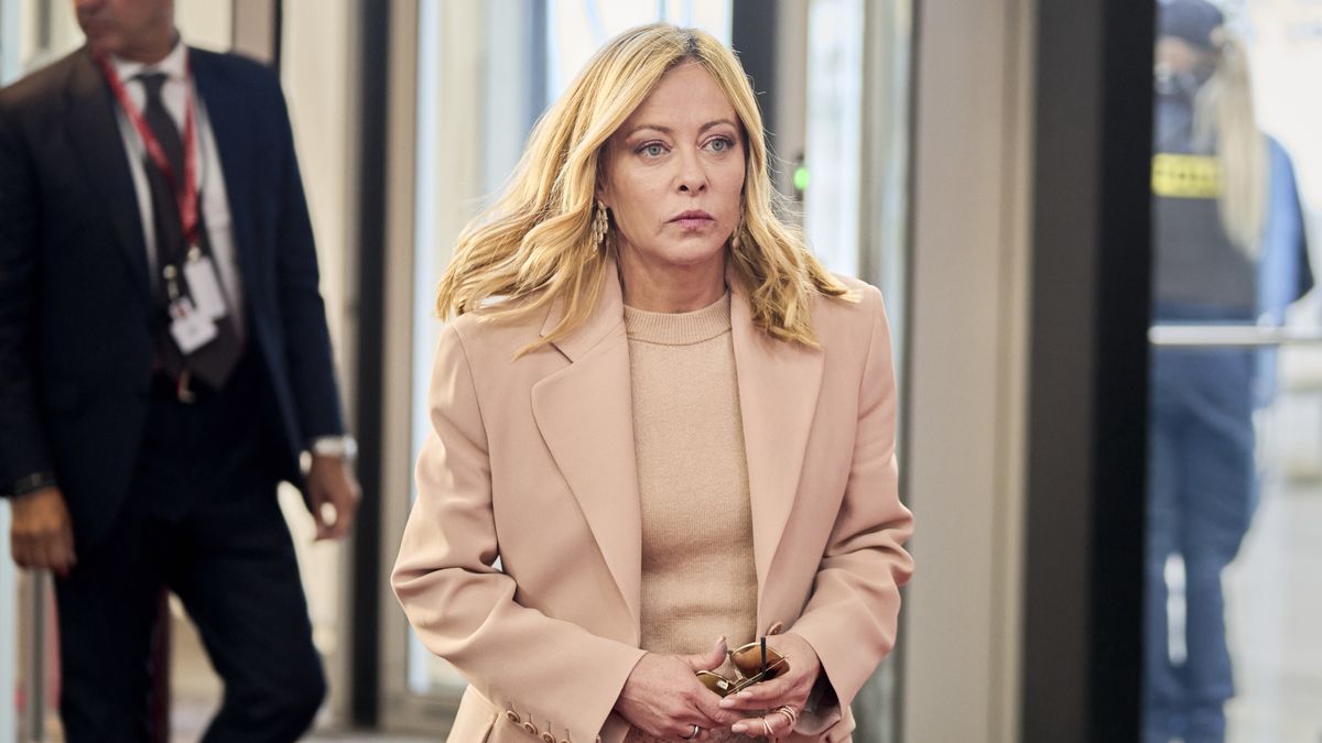 Italy's Prime Minister Giorgia Meloni arrives for the 7th meeting of the European Political Community (EPC) at Bella Center in Copenhagen, Denmark, 02 October 2025. The summit, bringing together leaders from across the continent, will focus on defense and support for Ukraine, the security situation in Europe, including economic security and migration. EPA/THOMAS TRAASDAHL DENMARK OUT Dostawca: PAP/EPA.