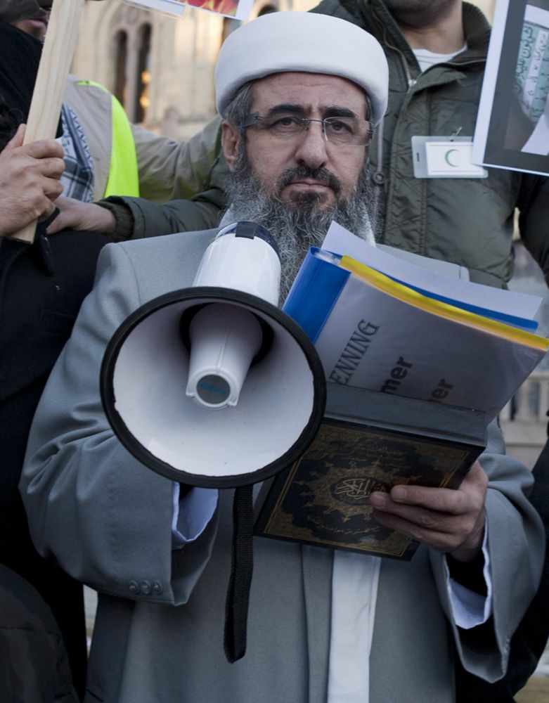 Norweski sąd obniżył wymiar kary radykalnemu duchownemu irackiemu