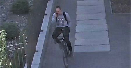 Rowerzysta zrobił coś obrzydliwego. Policja publikuje wizerunek