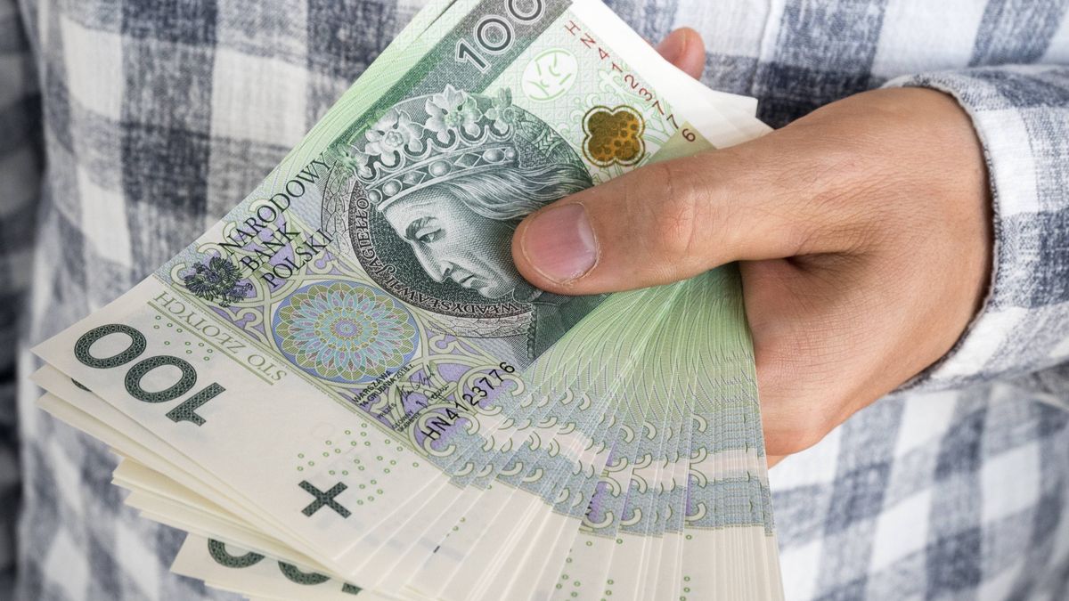 Seniorzy korzystają z odwróconej hipoteki. Tyle wynosi renta 