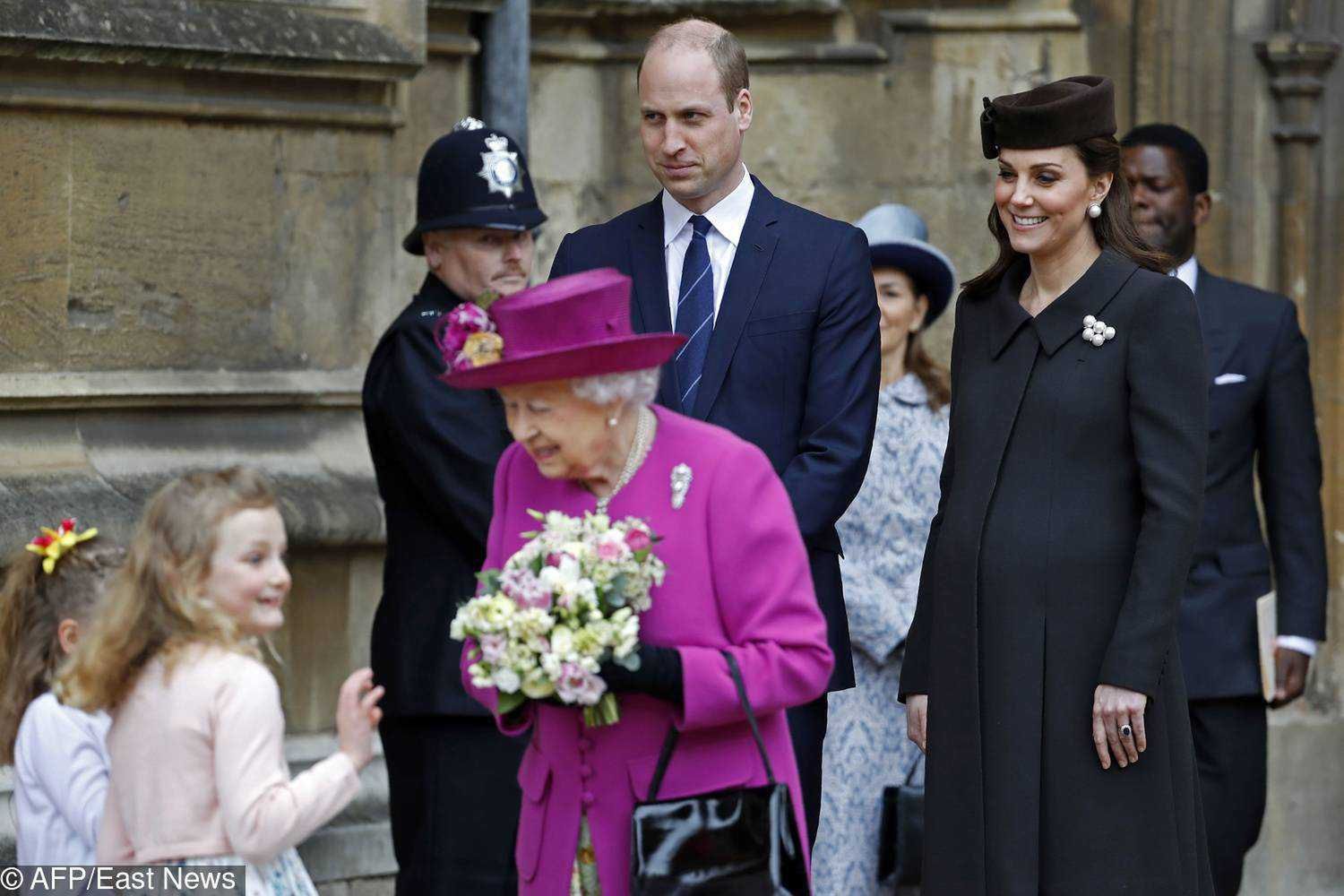Księżna Kate w ciąży i książę William na mszy wielkanocnej 2018