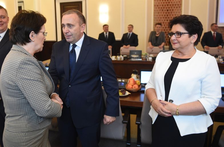 Ewa Kopacz, Grzegorz Schetyna i Teresa Piotrowska <br>podczas posiedzenia rządu