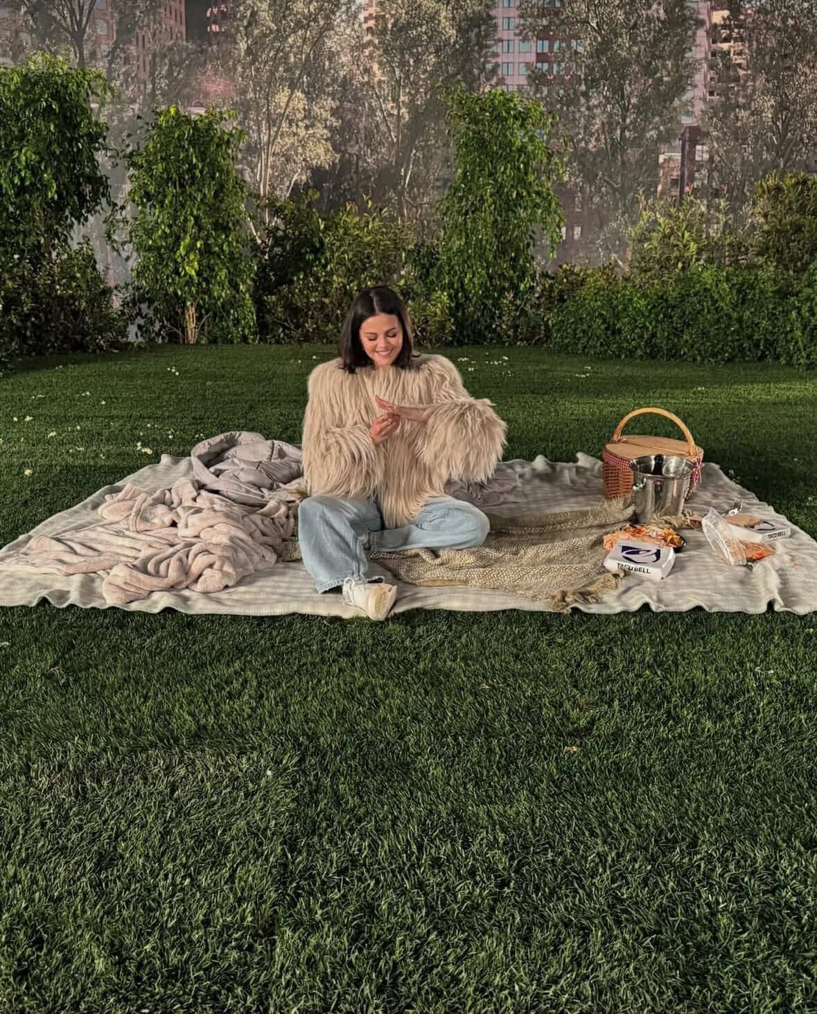 Selena Gomez got engaged to Benny Blanco