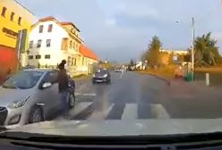 Dziecko przechodziło przez pasy. O krok od tragedii pod Poznaniem