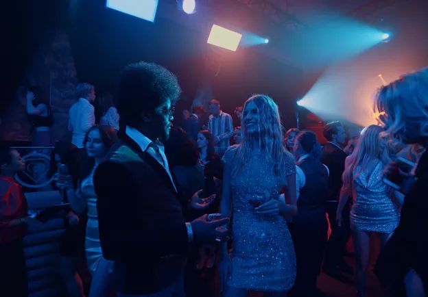 Kadry z filmu "Dziewczyna Influencera"