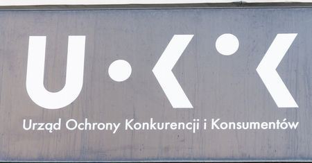 UOKiK ostrzega przed firmami oferującymi Kartę Ochrony Praw Konsumenta