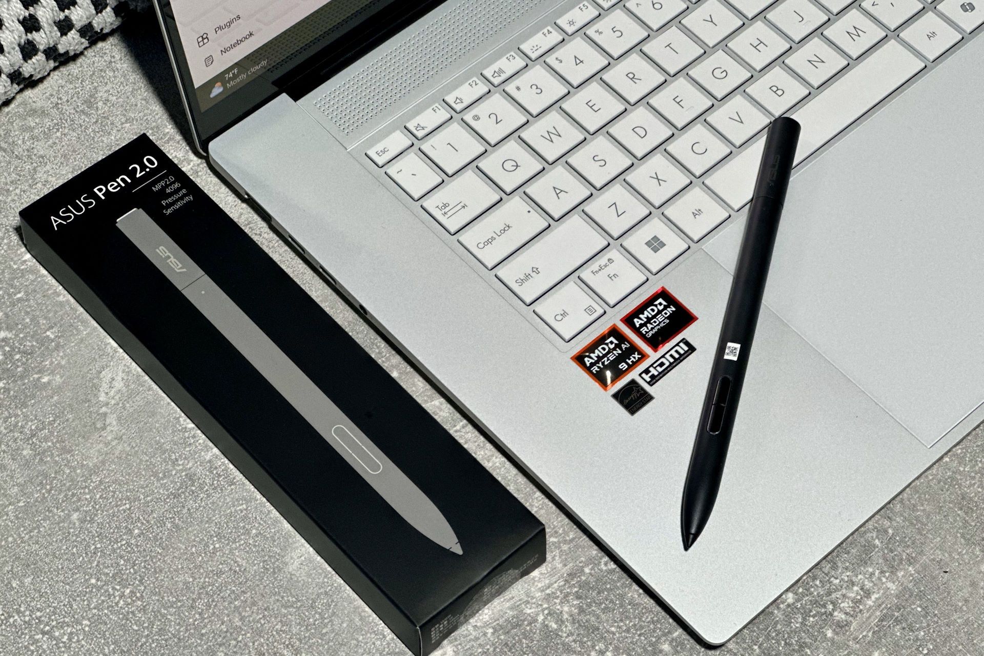 ASUS Zenbook S 16 UM5606 - rysik