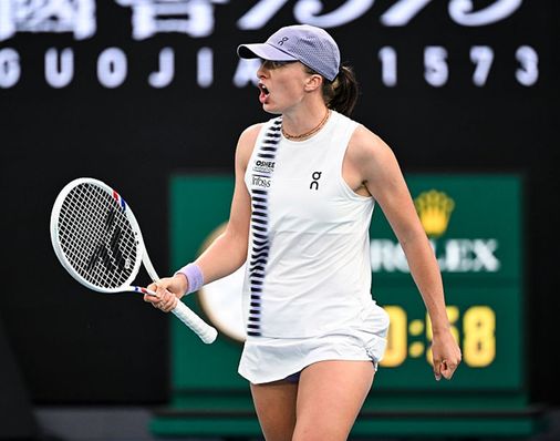 AO: Świątek wyszła z poważnych opresji. Wymagający test zaliczony