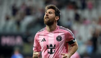 Messi uklęknął przed chłopcem. Piękne sceny