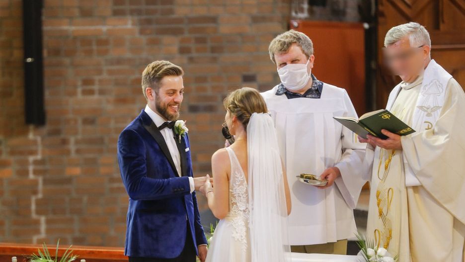 Dawid Czupryński podczas składania ślubnej przysięgi.