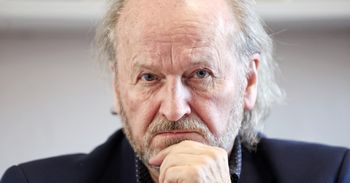 Poznań: 15-latka zgwałcona podczas turnieju tenisa? Wiceprezes AZS w Poznaniu: „Nie można przypinać młodzieży do kaloryfera”