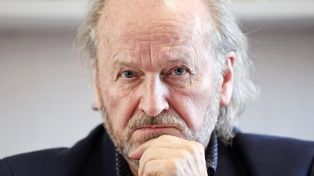 Poznań: 15-latka zgwałcona podczas turnieju tenisa? Wiceprezes AZS w Poznaniu: „Nie można przypinać młodzieży do kaloryfera”