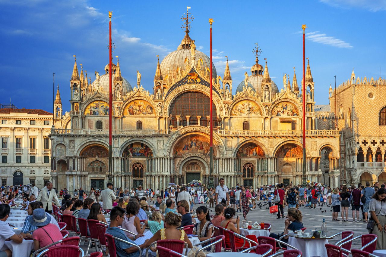 Venice scraps entry fees, new rules expected in 2025