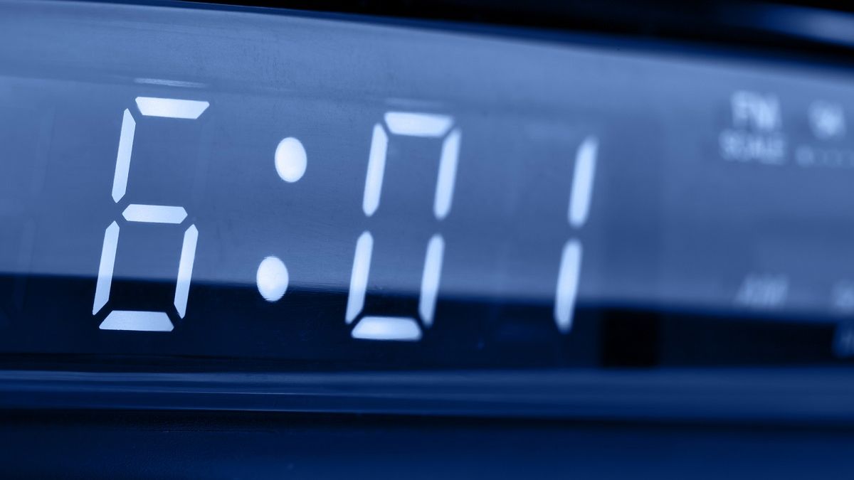 Zegar elektroniczny z depositphotos