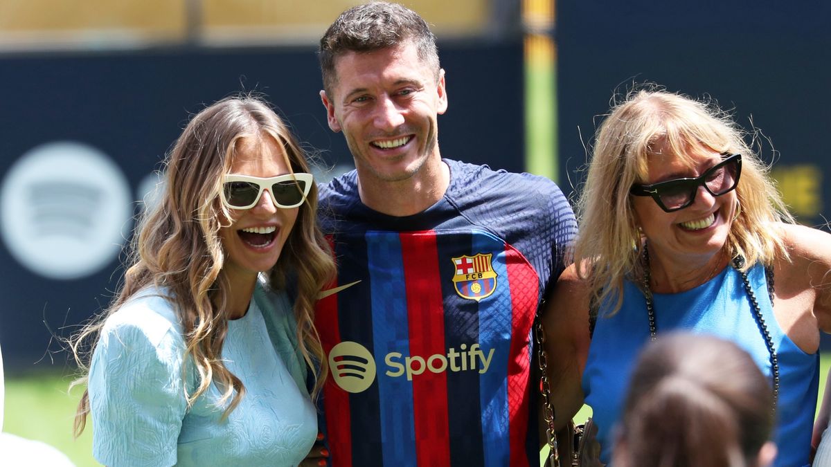 Getty Images / NurPhoto / Robert Lewandowski jest pierwszym Polakiem w Barcelonie